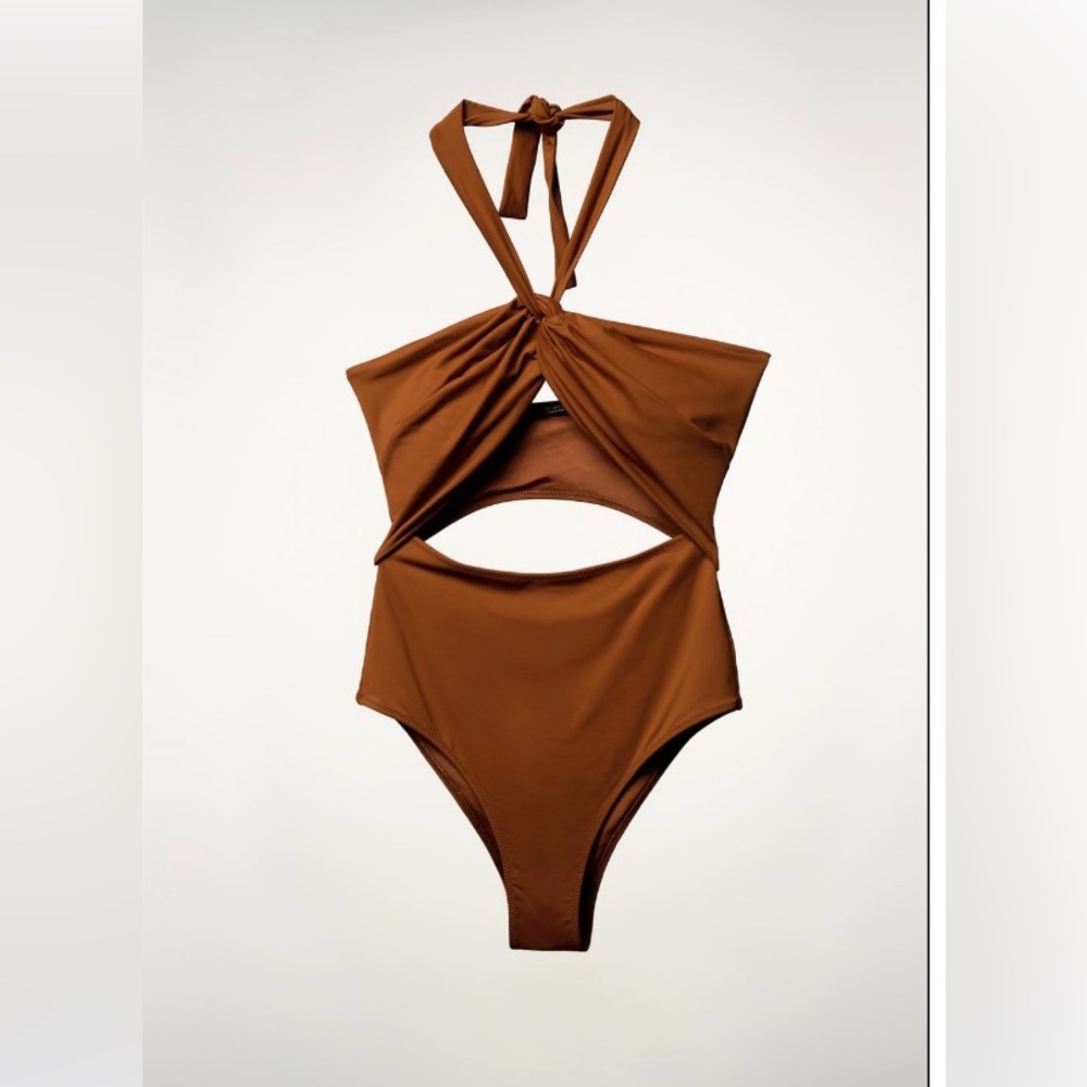 Zara swim